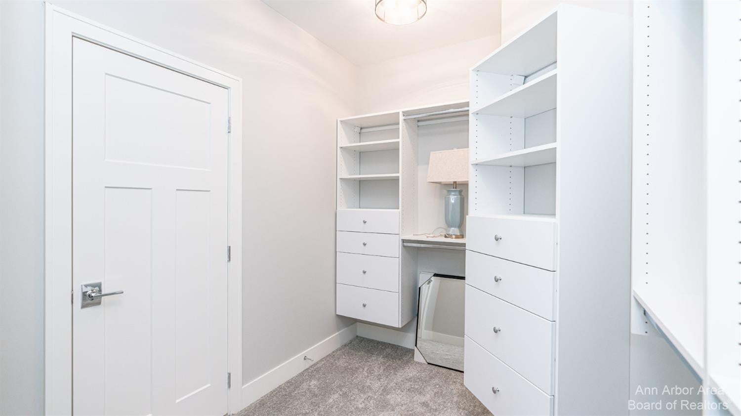 Listing 28