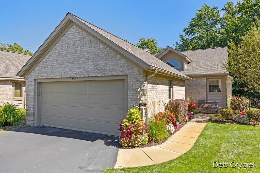 Photo of 2557 Highridge Lane SE, Grand Rapids, MI 49546 (MLS # 24053886)