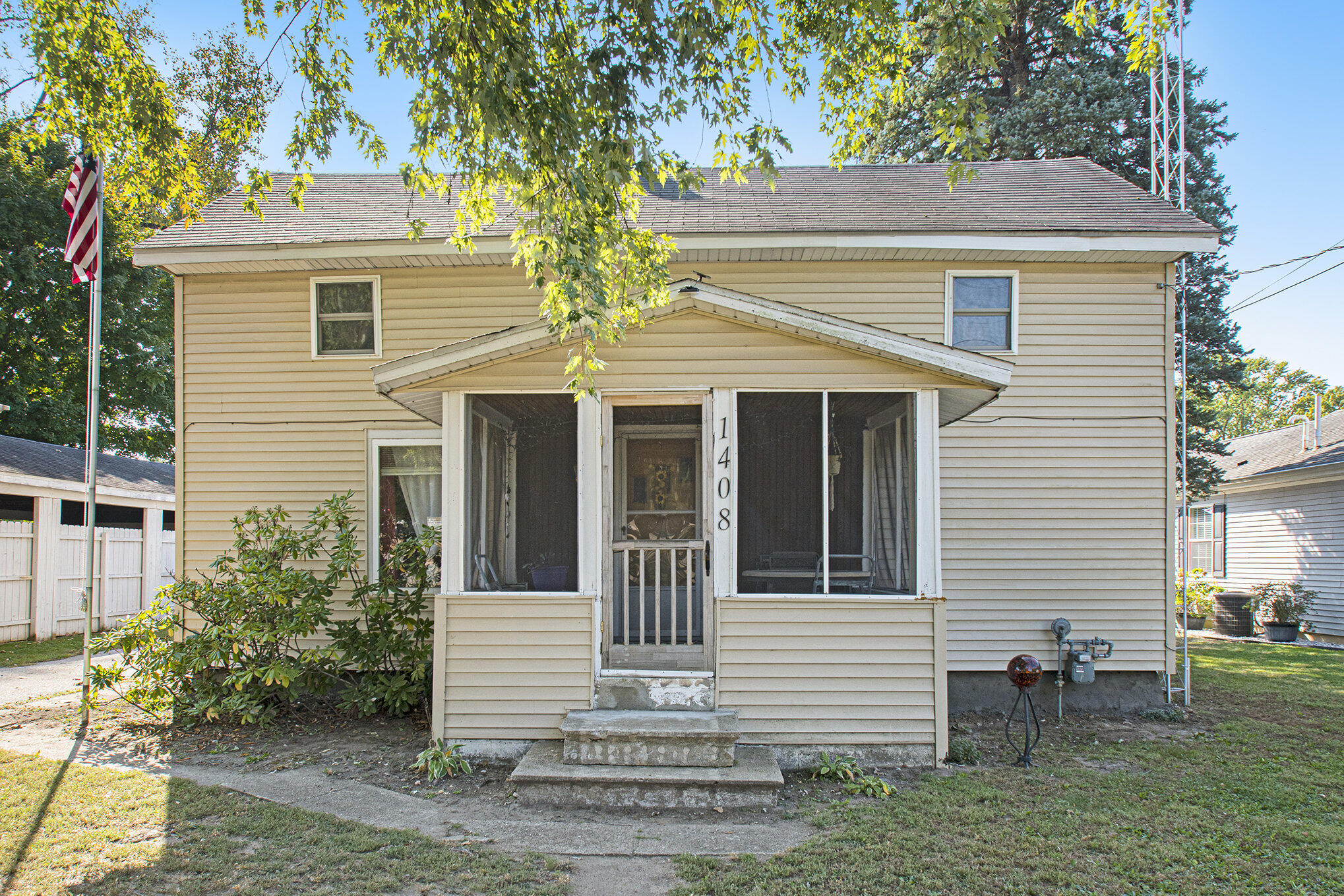 1408 Silverbrook Avenue