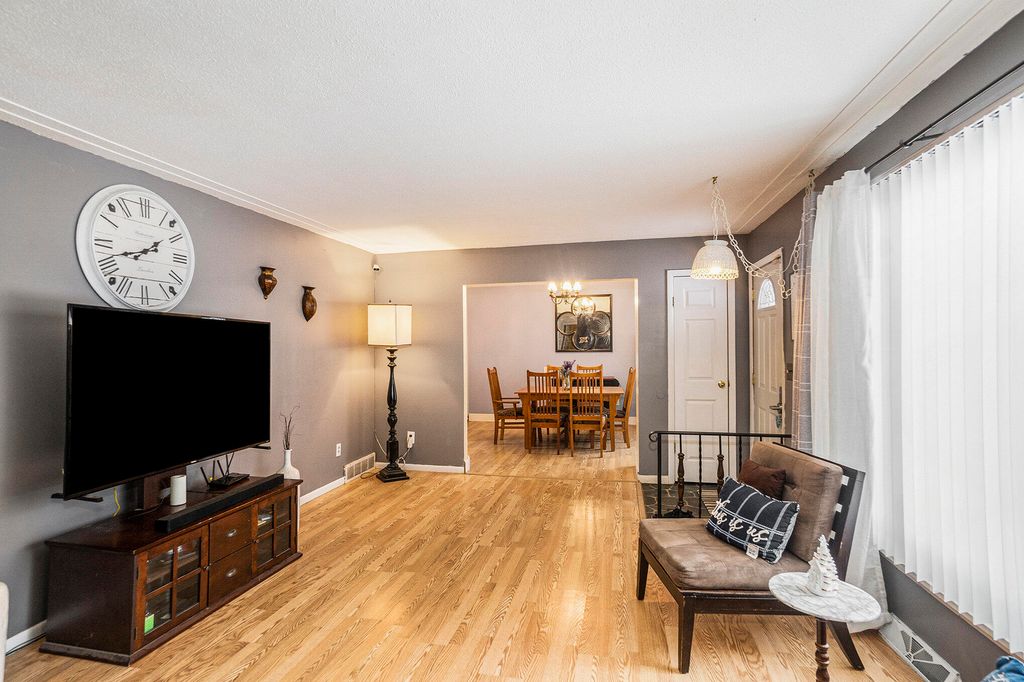 Photo of 2171 Monte Avenue, Muskegon, MI 49444 (MLS # 25061141)