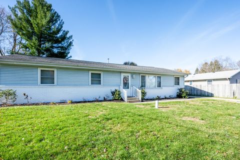 4568 Wil-O-Paw Drive Coloma MI 49038