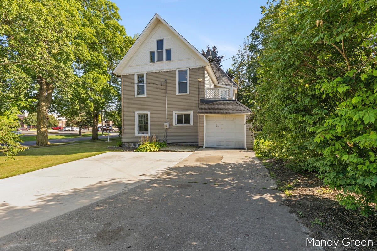Listing 4