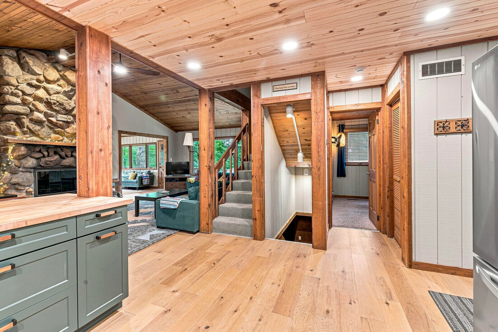 Listing 16