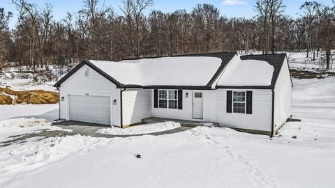 Tiny photo for 7642 Cinnamon Woods Trail, Kalamazoo, MI 49004 (MLS # 25058922)