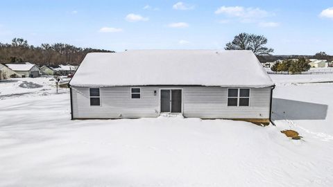 Tiny photo for 7642 Cinnamon Woods Trail, Kalamazoo, MI 49004 (MLS # 25058922)