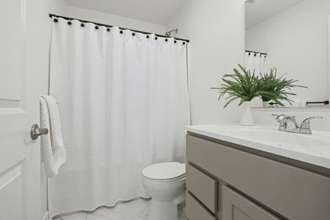 Tiny photo for 7642 Cinnamon Woods Trail, Kalamazoo, MI 49004 (MLS # 25058922)