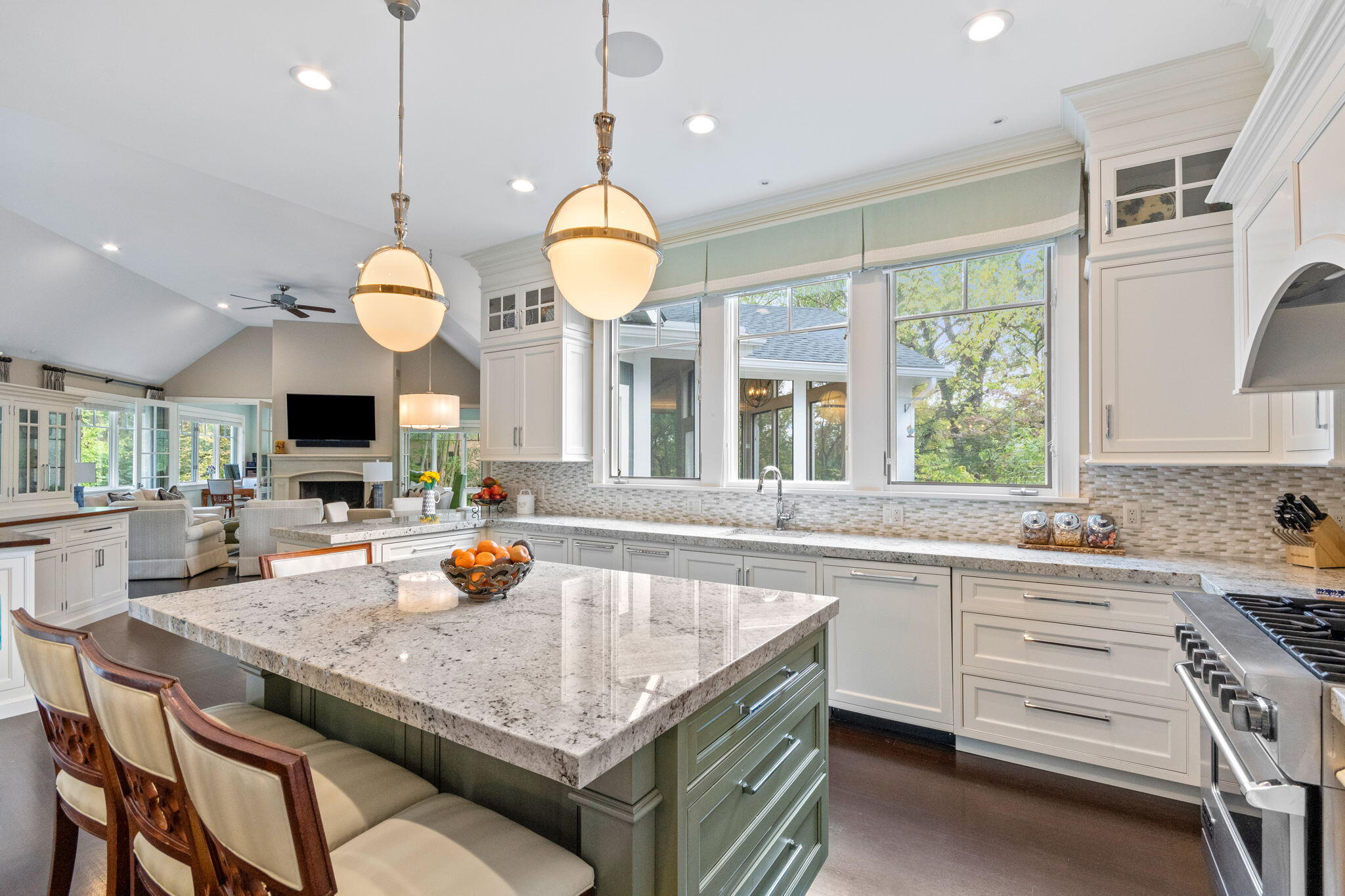 3124 Mills Court