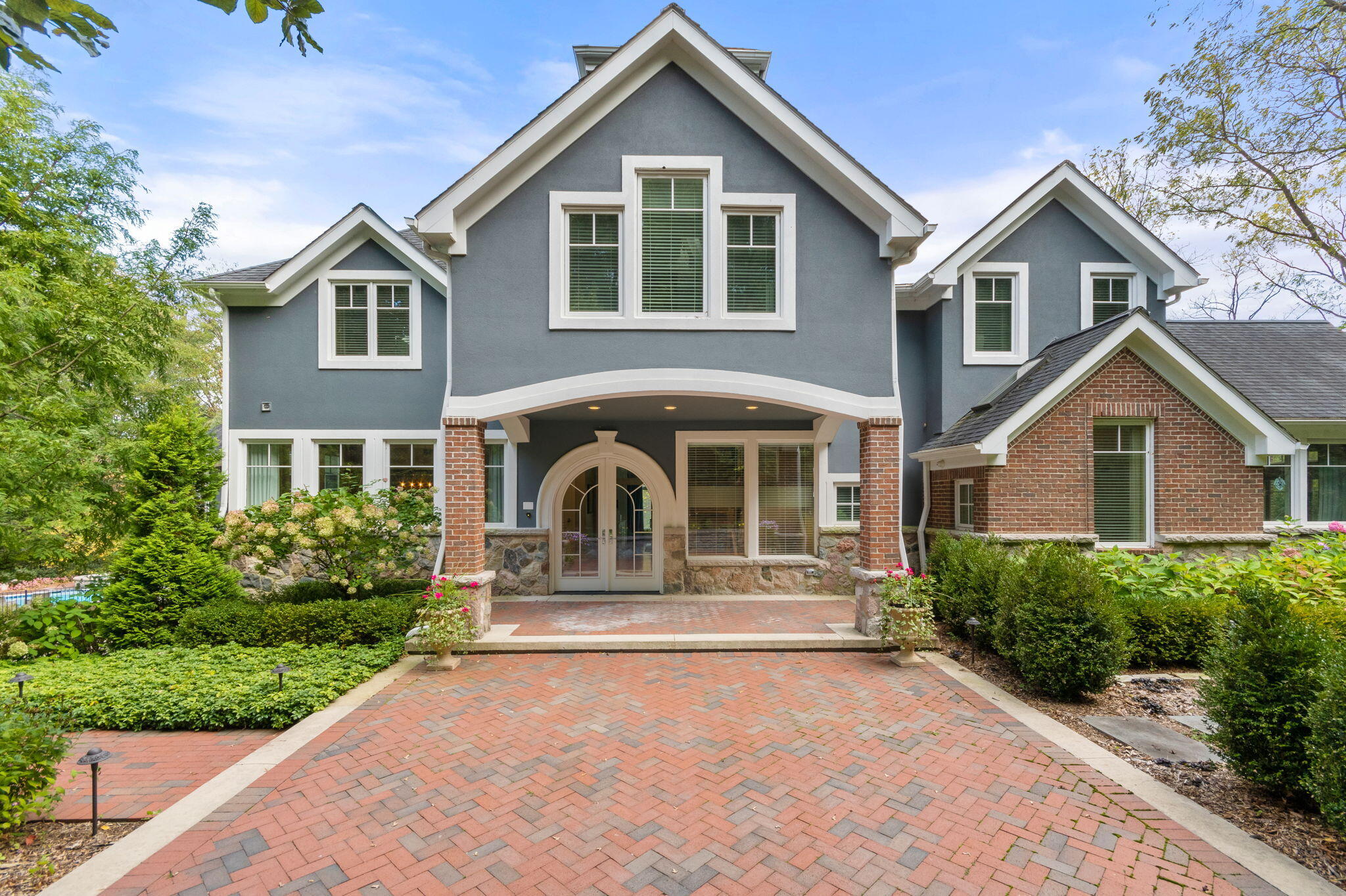 3124 Mills Court