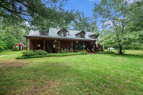 Photo of 7 W 4 Mile Road, Luther, MI 49656 (MLS # 25043768)