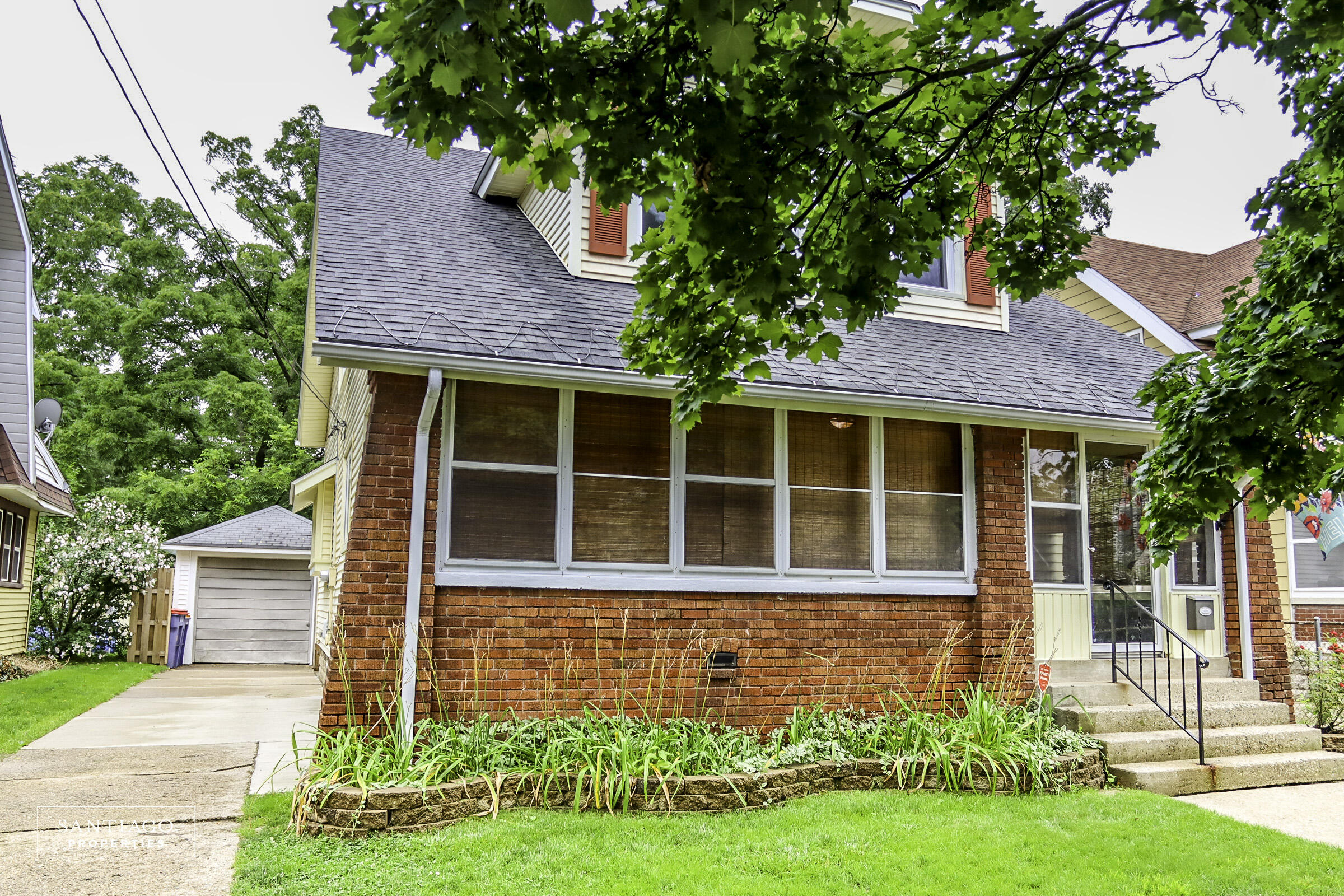 Photo 62 of 66 of 1357 Paris Avenue NE house