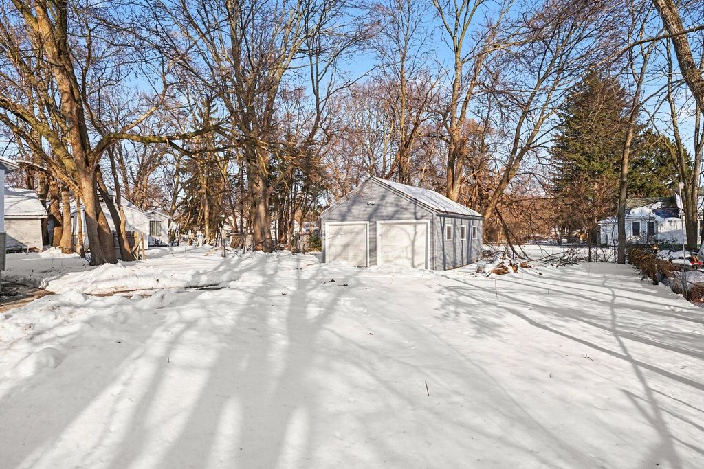 Photo of 926 Williams Street, Muskegon, MI 49442 (MLS # 26005468)