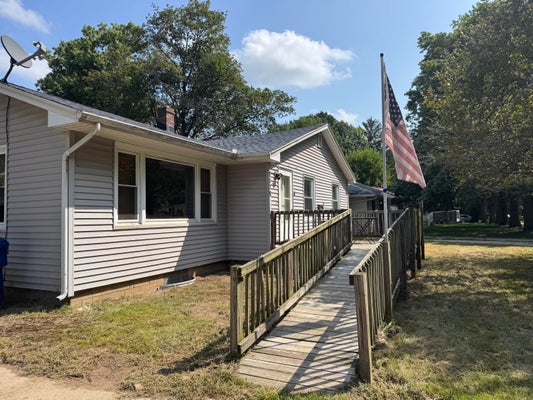 1175 RAVINA AVE, BENTON HARBOR, MI 49022 - Image cdf3291f60a01fb2816ea9a277263eec/1214540349