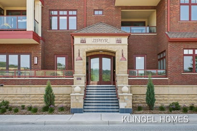 22 S Harbor Drive Grand Haven MI 49417