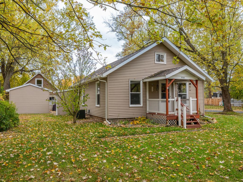 Photo of 6164 Copeland Avenue, Kalamazoo, MI 49048 (MLS # 25056349)