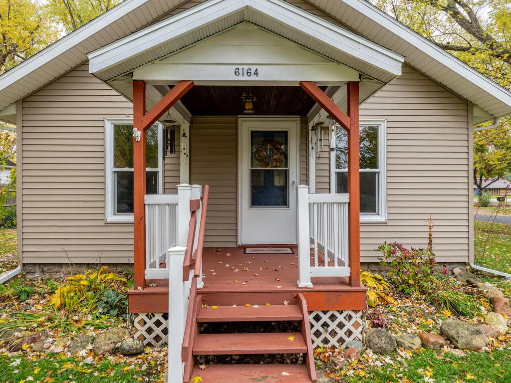 Photo of 6164 Copeland Avenue, Kalamazoo, MI 49048 (MLS # 25056349)
