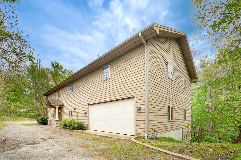 16431 Glassman Road