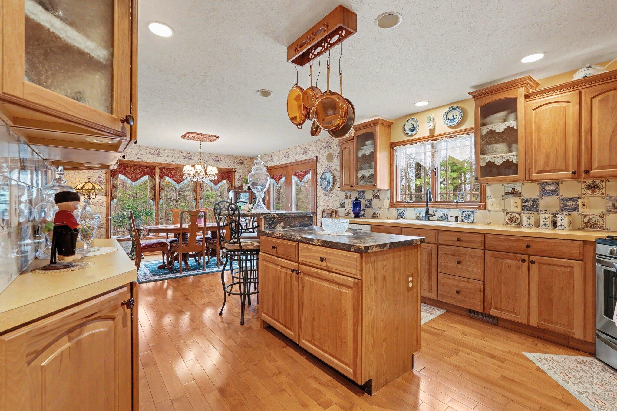 Listing 14