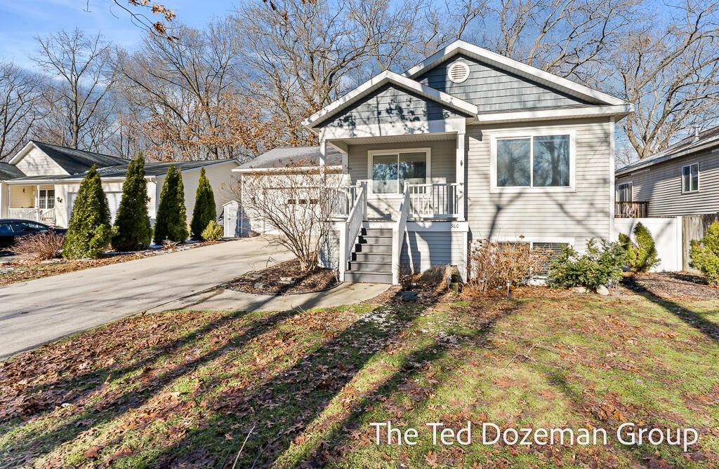 Photo of 380 Elm Street, Holland, MI 49424 (MLS # 26001907)