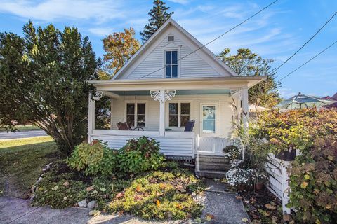 114 Sycamore Street Three Oaks MI 49128