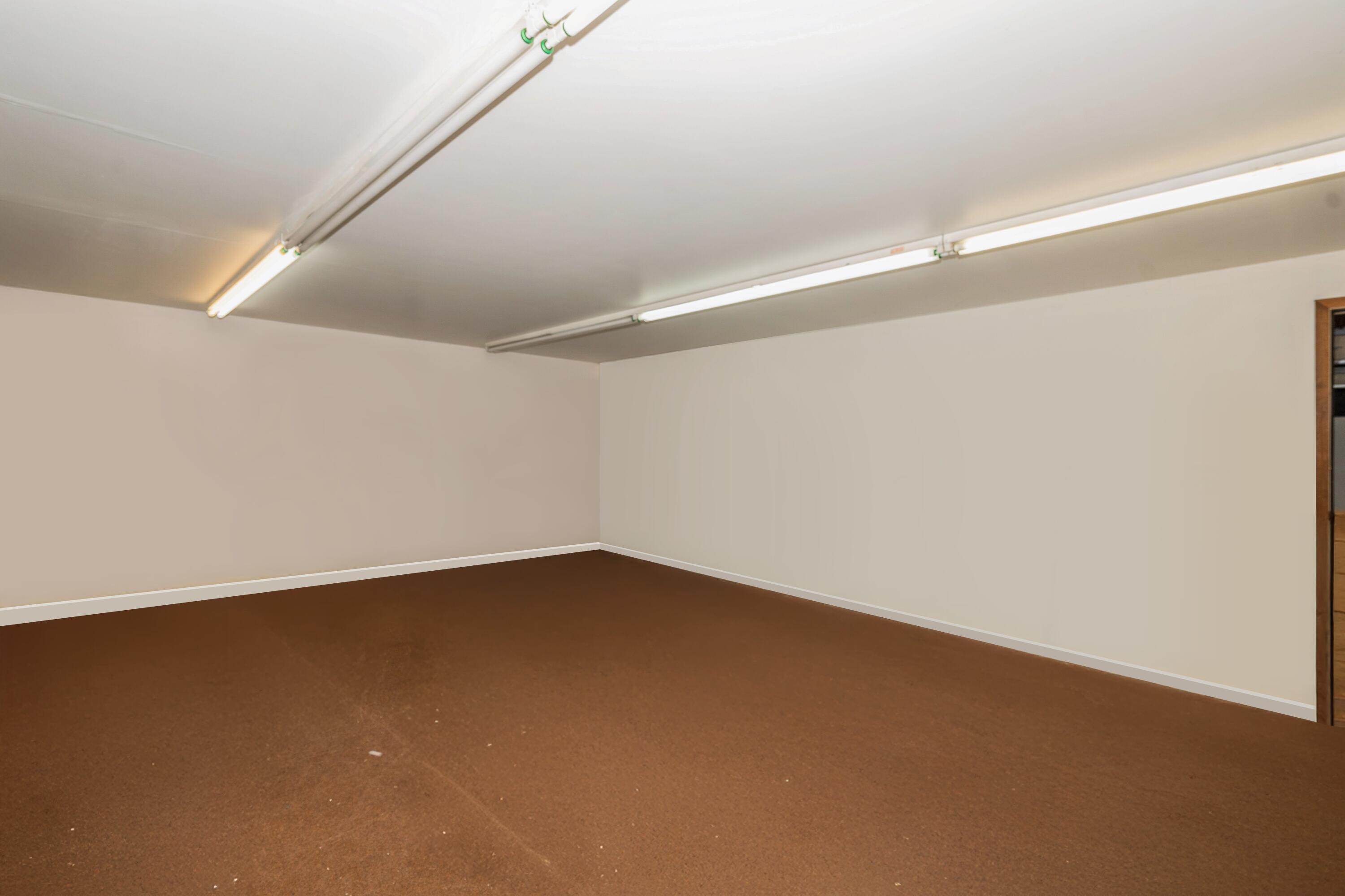 Bridgman, Michigan 49106, United States, ,1 BathroomBathrooms,Commercial,Active,212235