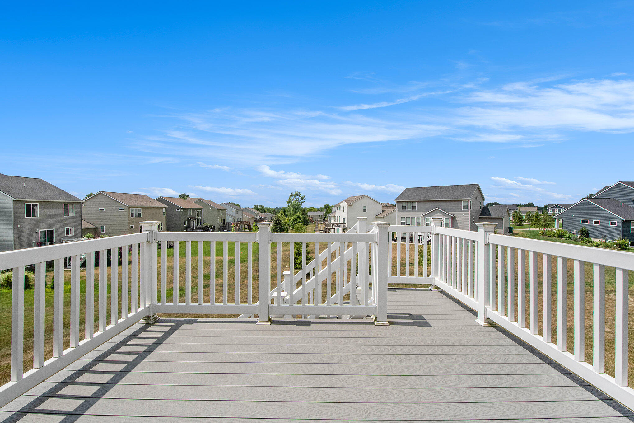 Byron Center, Michigan 49315, United States, 3 Bedrooms Bedrooms, ,3 BathroomsBathrooms,Residential,Active,173634