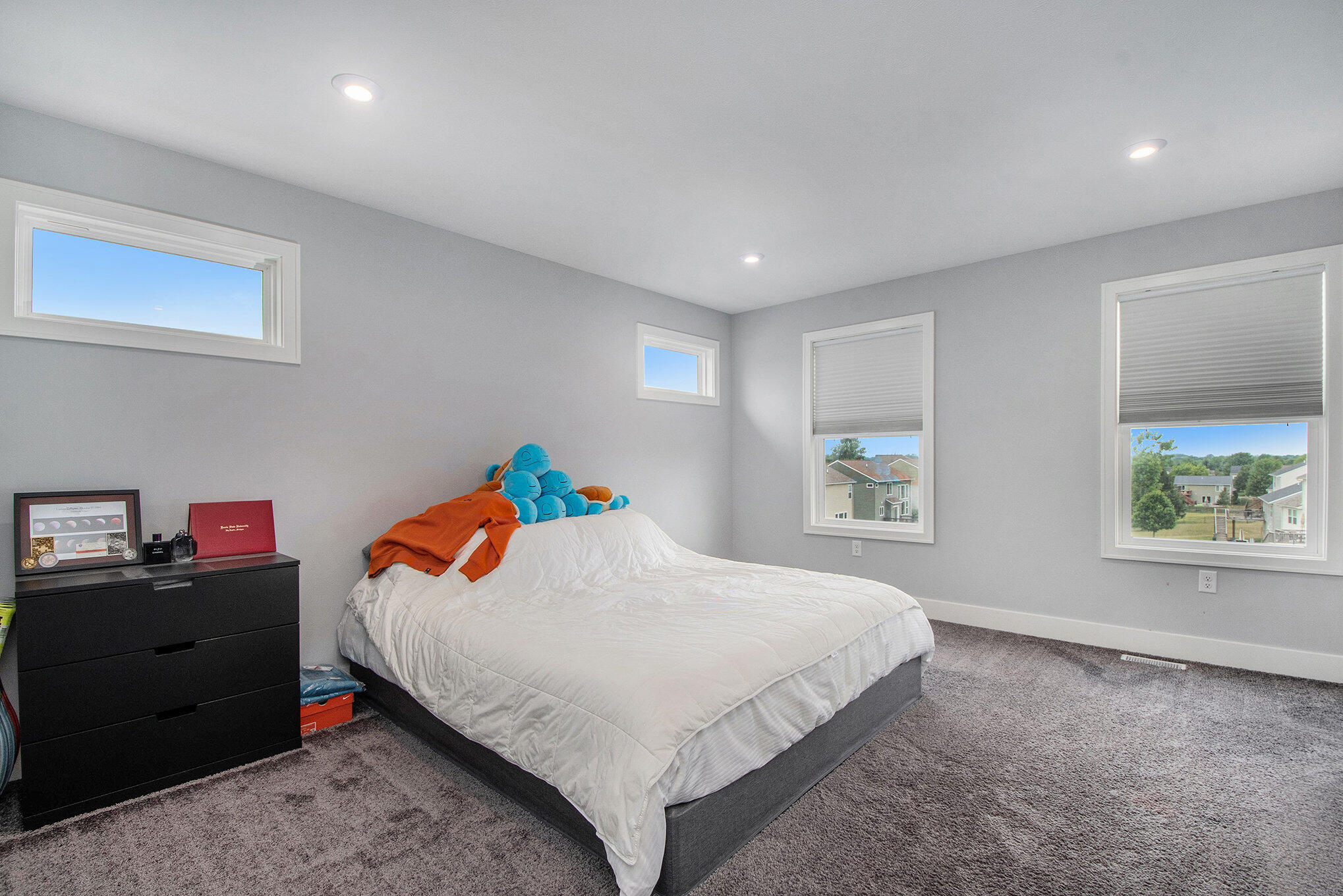 Byron Center, Michigan 49315, United States, 3 Bedrooms Bedrooms, ,3 BathroomsBathrooms,Residential,Active,173634