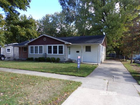 Photo of 208 N Division Street, Spring Lake, MI 49456 (MLS # 25054642)