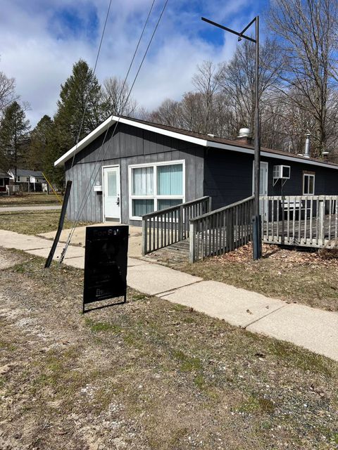 Photo of 60 W 3rd Street, Shelby, MI 49455 (MLS # 26012306)