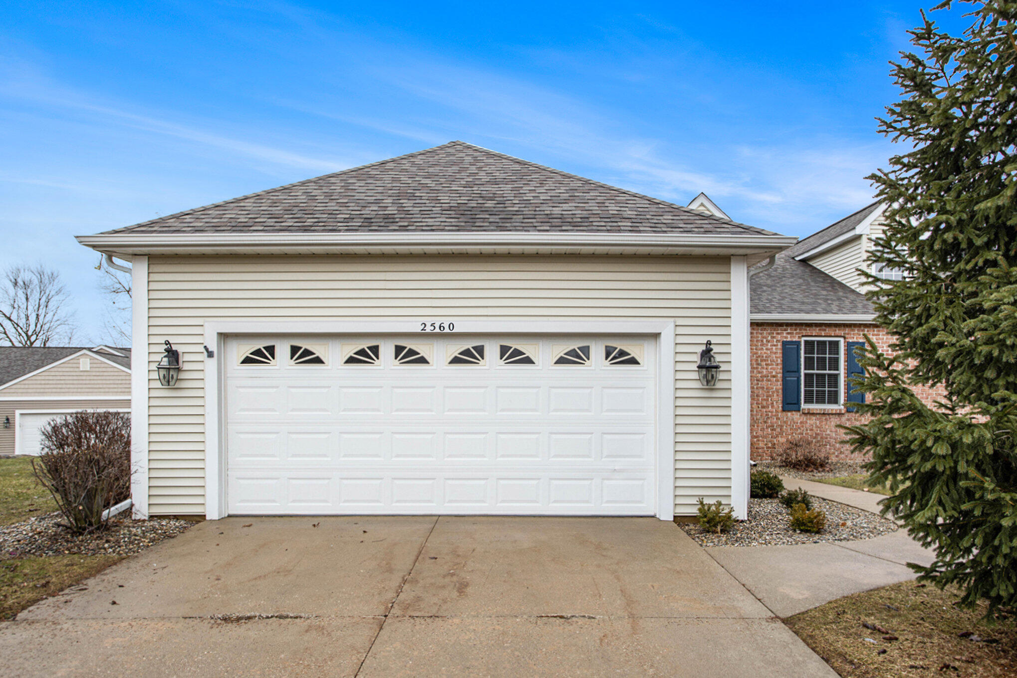 Kalamazoo, Michigan 49048, United States, 3 Bedrooms Bedrooms, ,3 BathroomsBathrooms,Residential,Active,83469