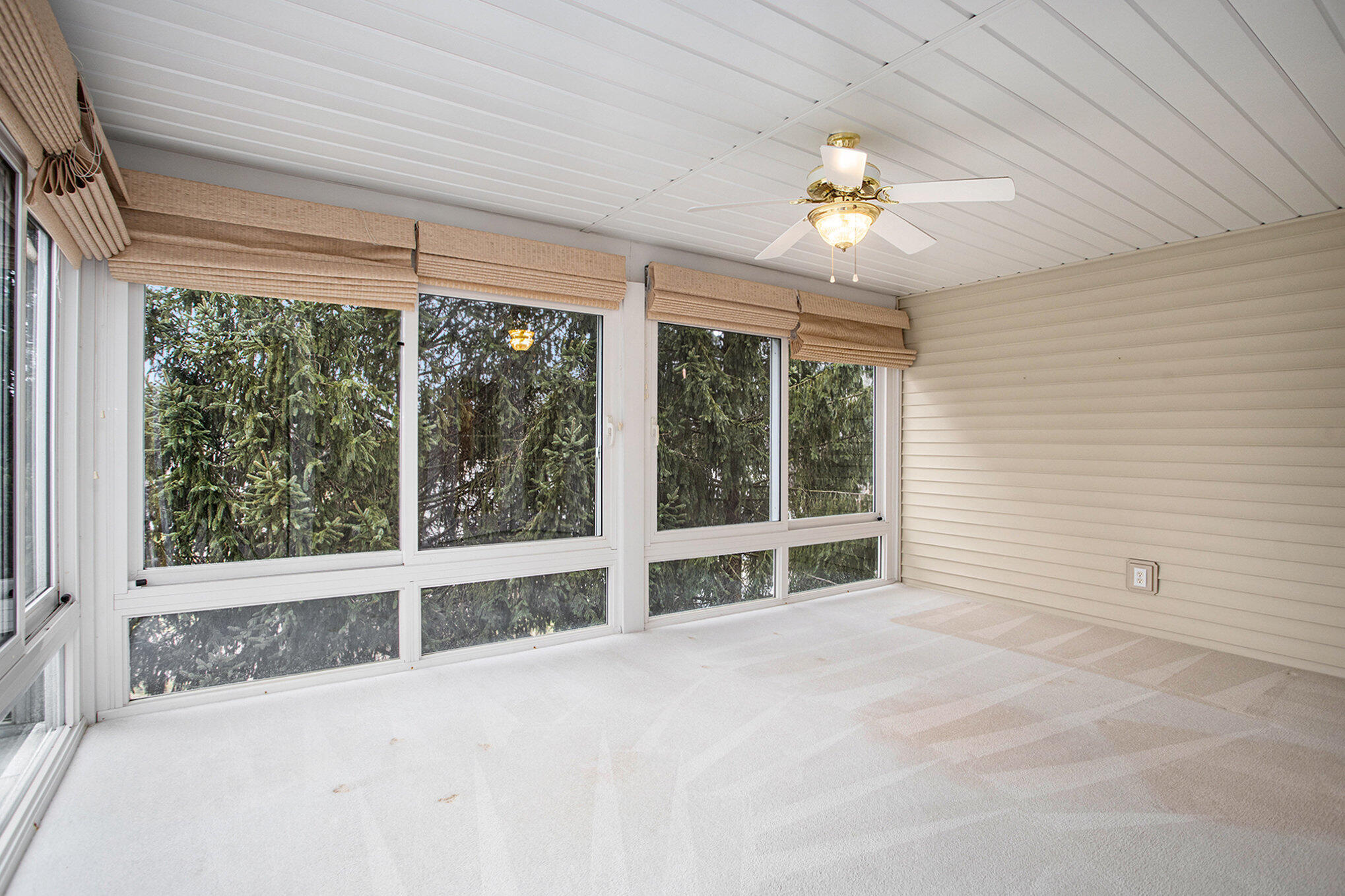 Kalamazoo, Michigan 49048, United States, 3 Bedrooms Bedrooms, ,3 BathroomsBathrooms,Residential,Active,83469