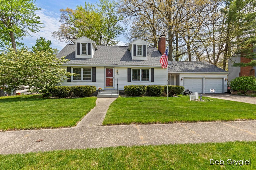 Photo of 4504 Marshall Avenue SE, Grand Rapids, MI 49508 (MLS # 24021663)