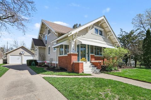 Photo of 314 W Cass Street, Greenville, MI 48838 (MLS # 26017408)