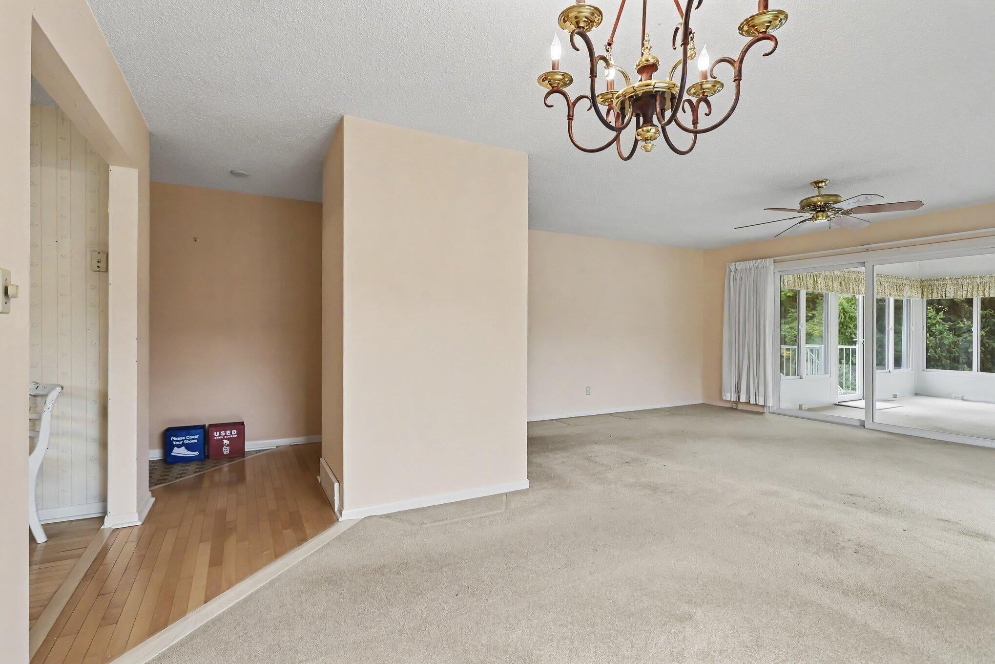 111 Lakeview Terrace