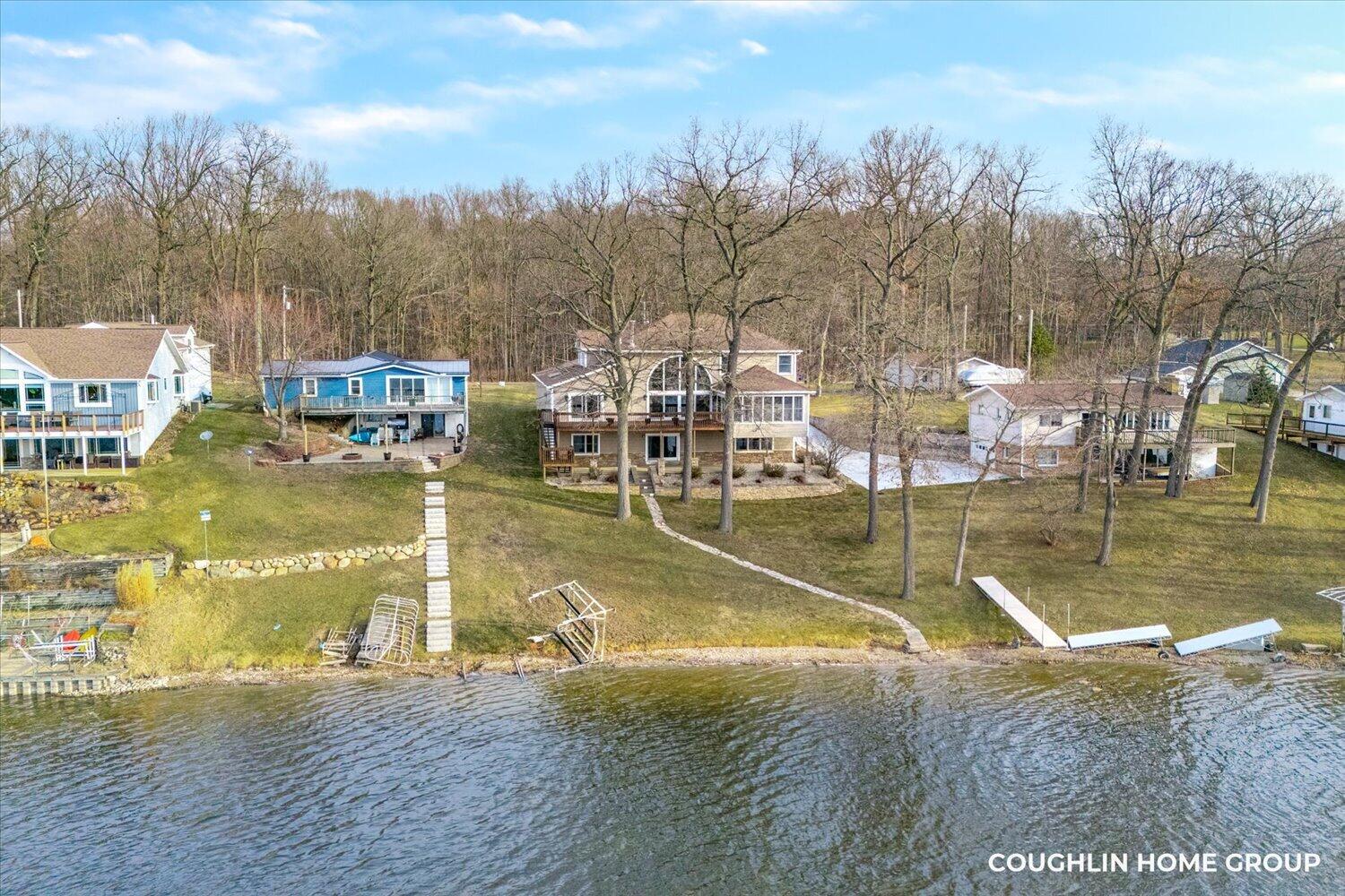 1945 Iroquois Trail