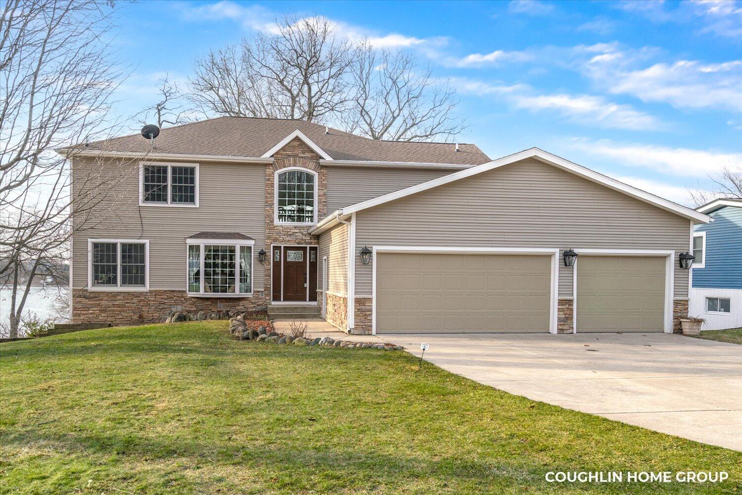 1945 Iroquois Trail