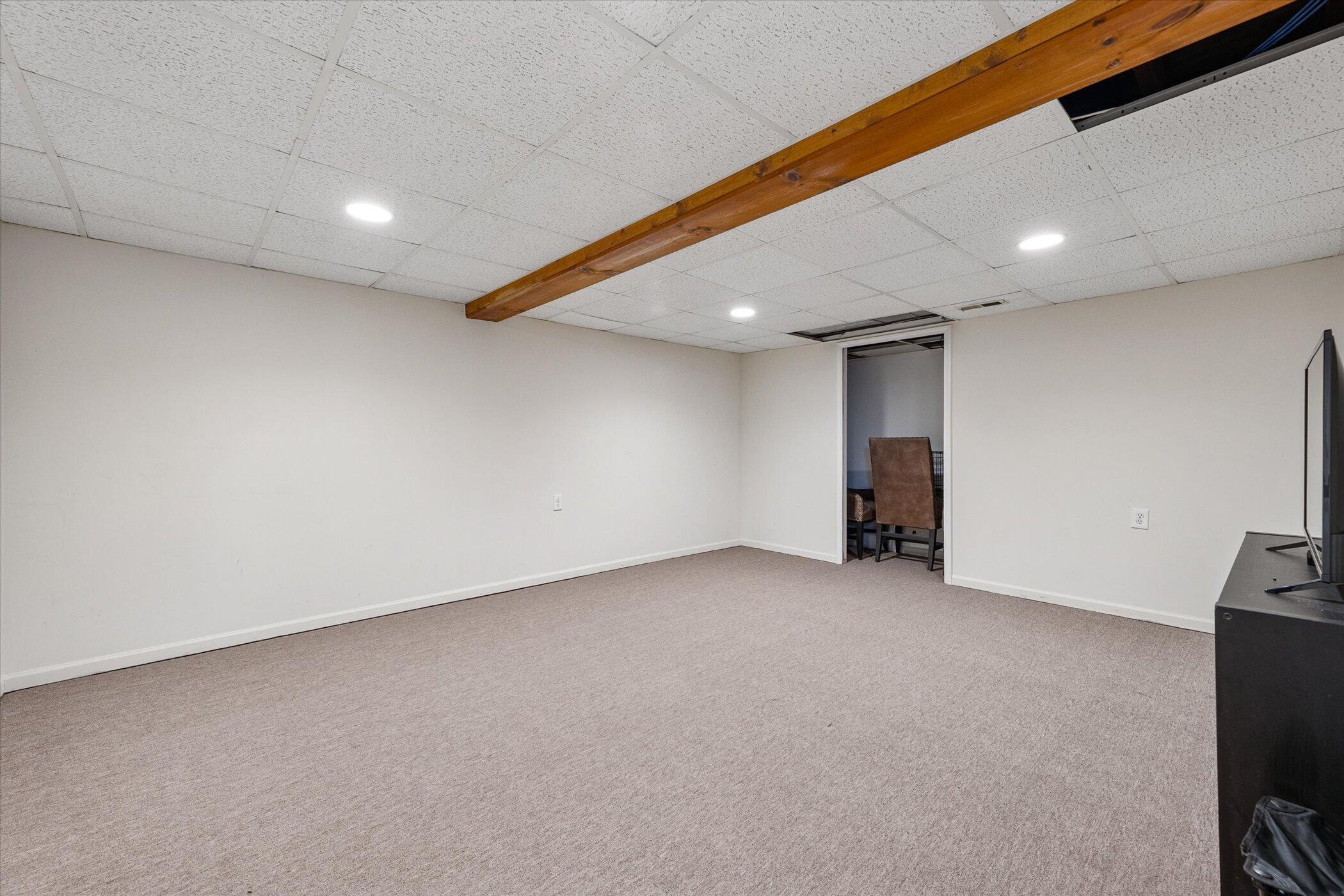 Brighton, Michigan 48114, United States, 4 Bedrooms Bedrooms, ,5 BathroomsBathrooms,Residential,Active,243677