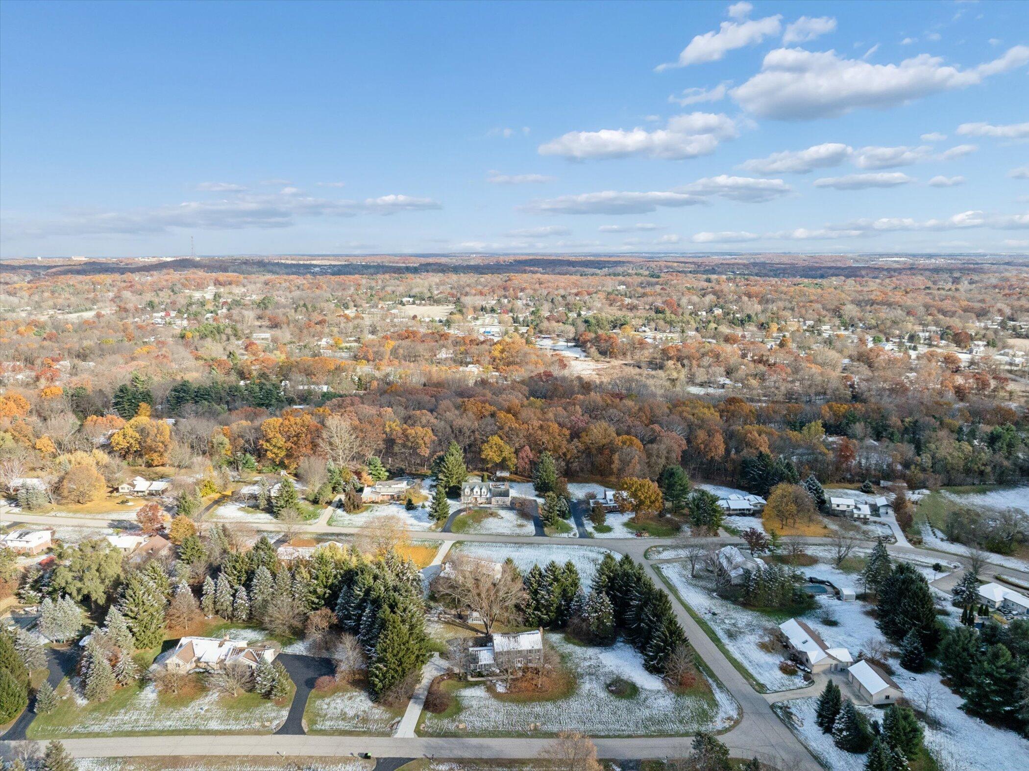 Brighton, Michigan 48114, United States, 4 Bedrooms Bedrooms, ,5 BathroomsBathrooms,Residential,Active,243677