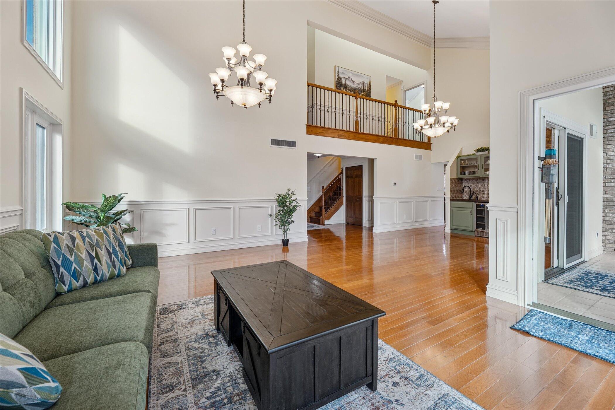 Brighton, Michigan 48114, United States, 4 Bedrooms Bedrooms, ,5 BathroomsBathrooms,Residential,Active,243677