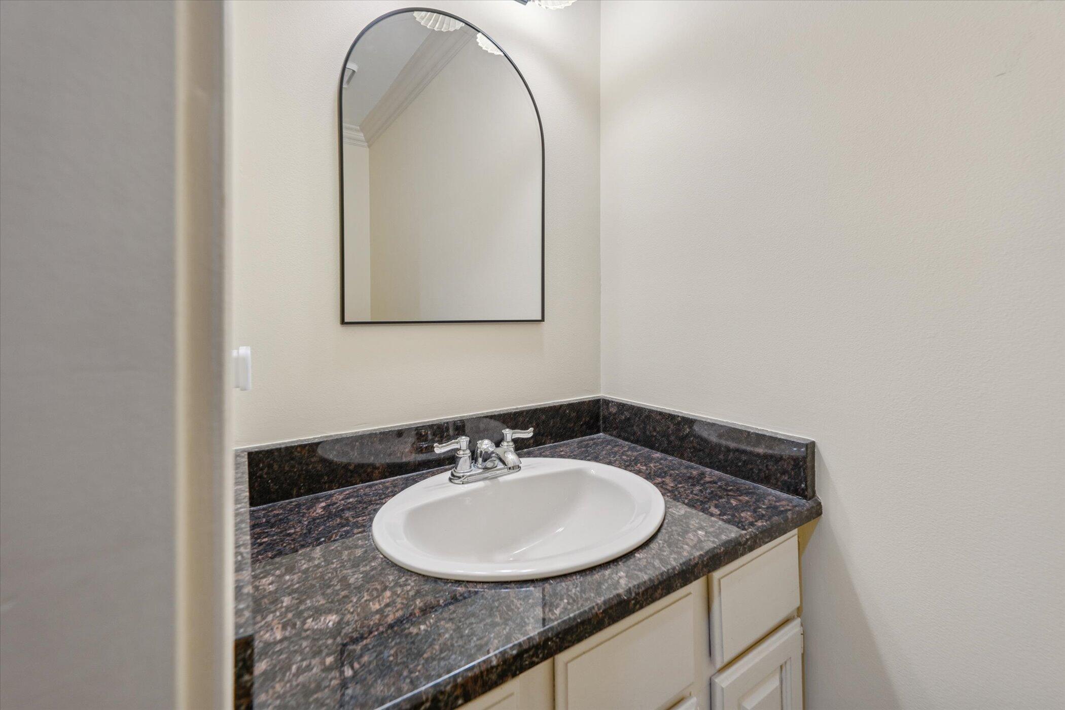 Brighton, Michigan 48114, United States, 4 Bedrooms Bedrooms, ,5 BathroomsBathrooms,Residential,Active,243677