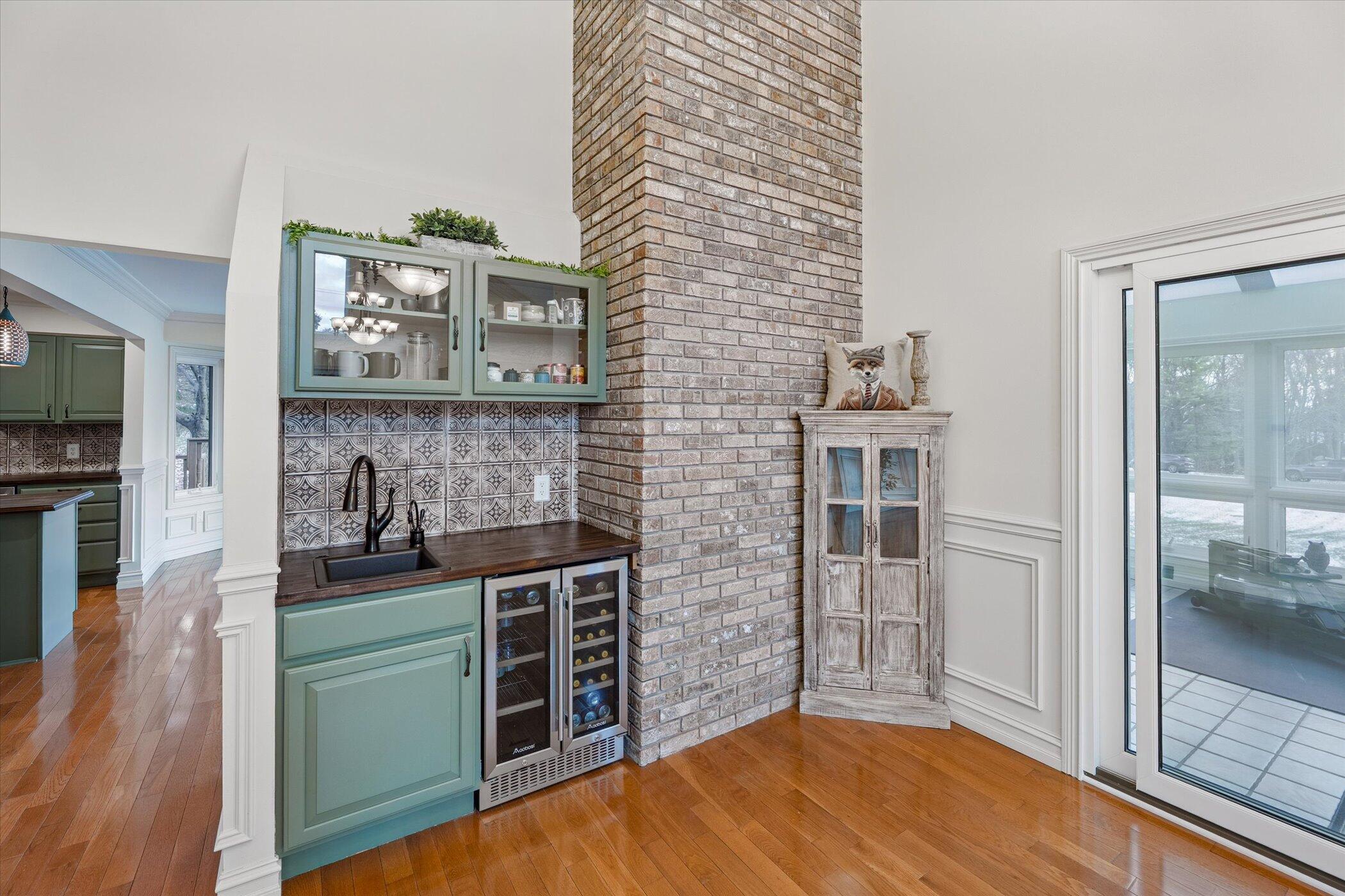 Brighton, Michigan 48114, United States, 4 Bedrooms Bedrooms, ,5 BathroomsBathrooms,Residential,Active,243677