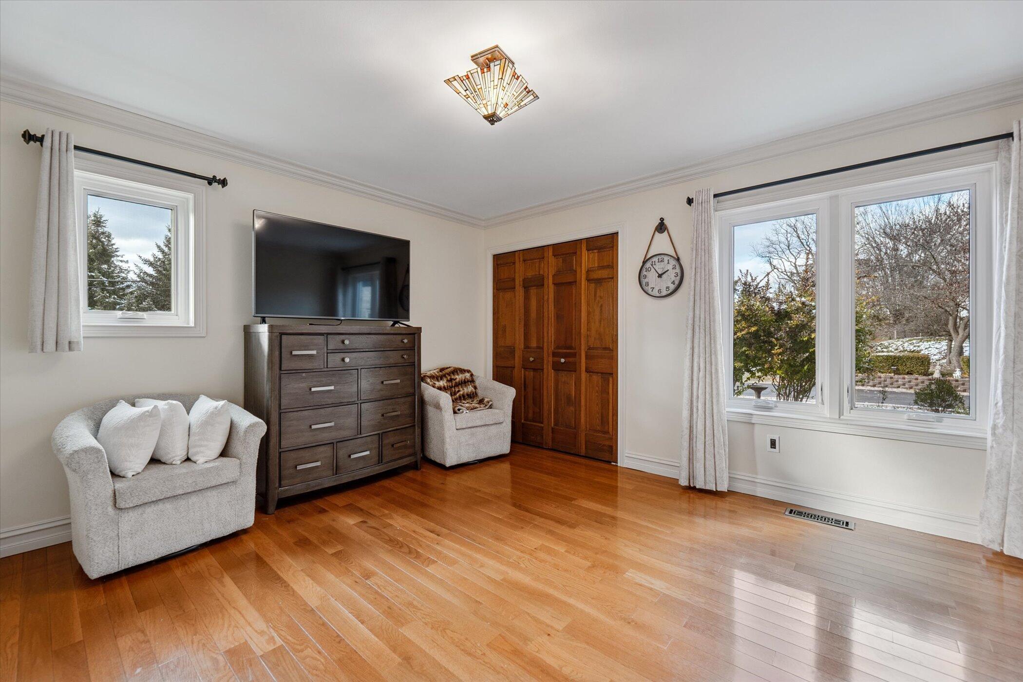 Brighton, Michigan 48114, United States, 4 Bedrooms Bedrooms, ,5 BathroomsBathrooms,Residential,Active,243677