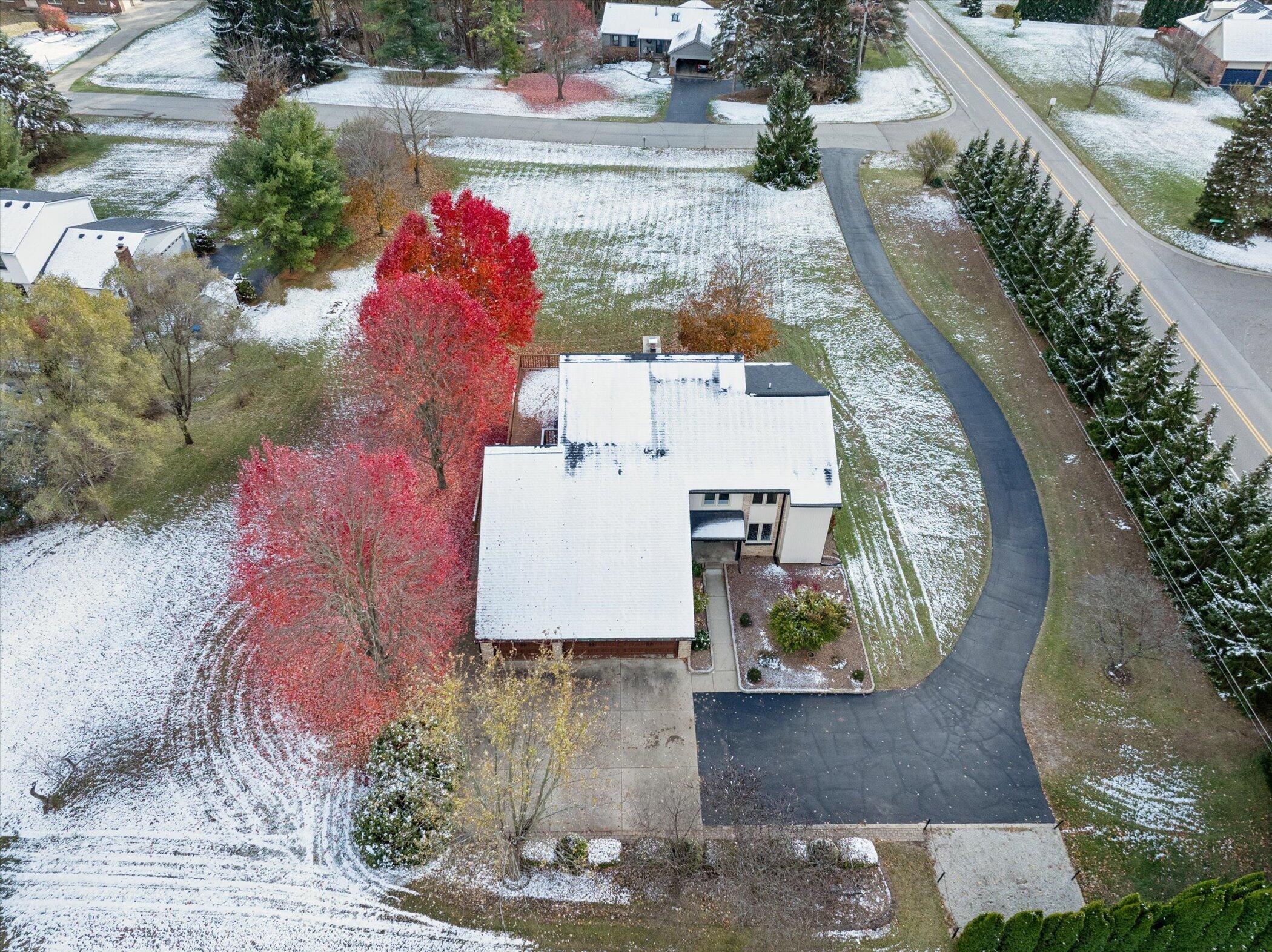 Brighton, Michigan 48114, United States, 4 Bedrooms Bedrooms, ,5 BathroomsBathrooms,Residential,Active,243677