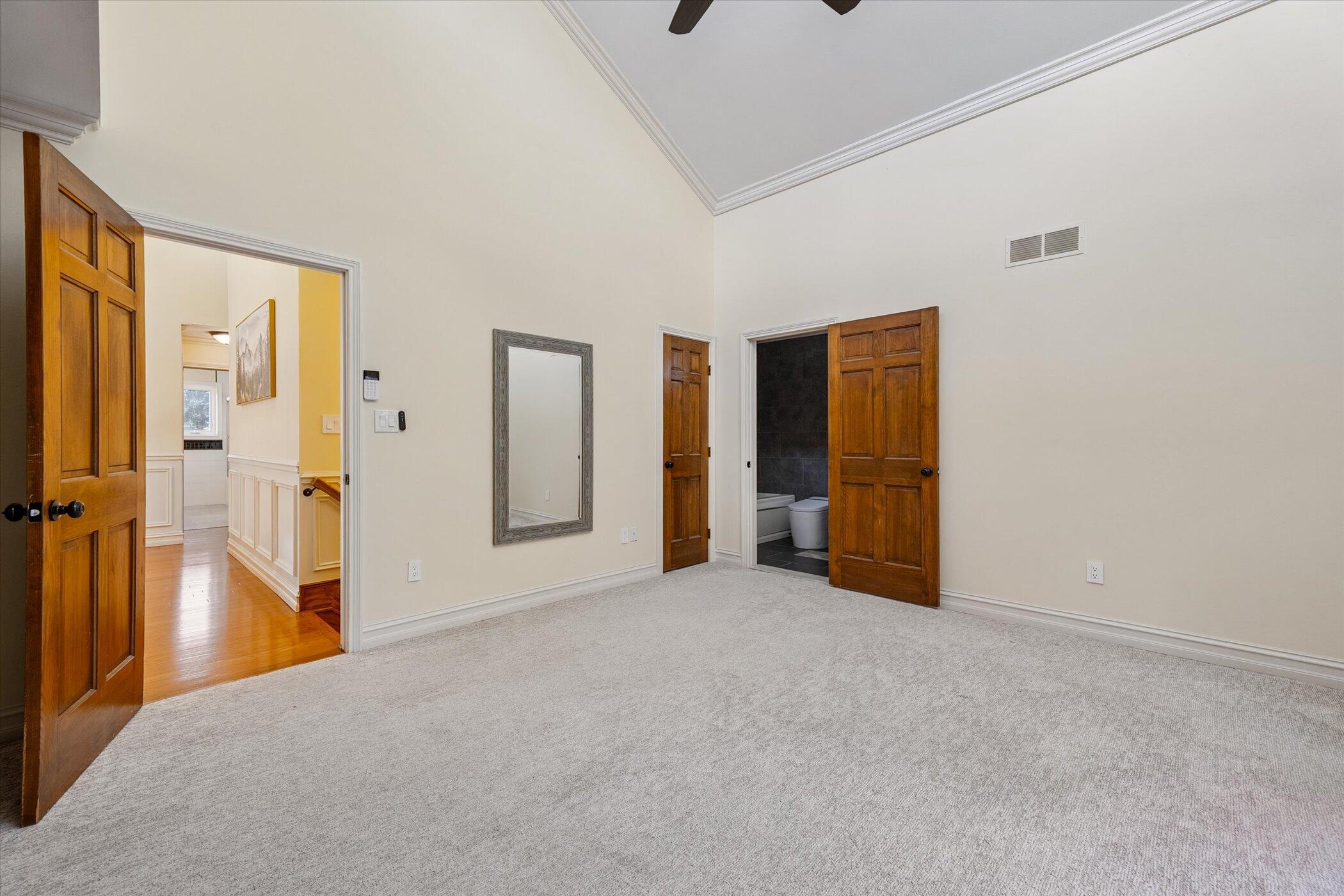 Brighton, Michigan 48114, United States, 4 Bedrooms Bedrooms, ,5 BathroomsBathrooms,Residential,Active,243677