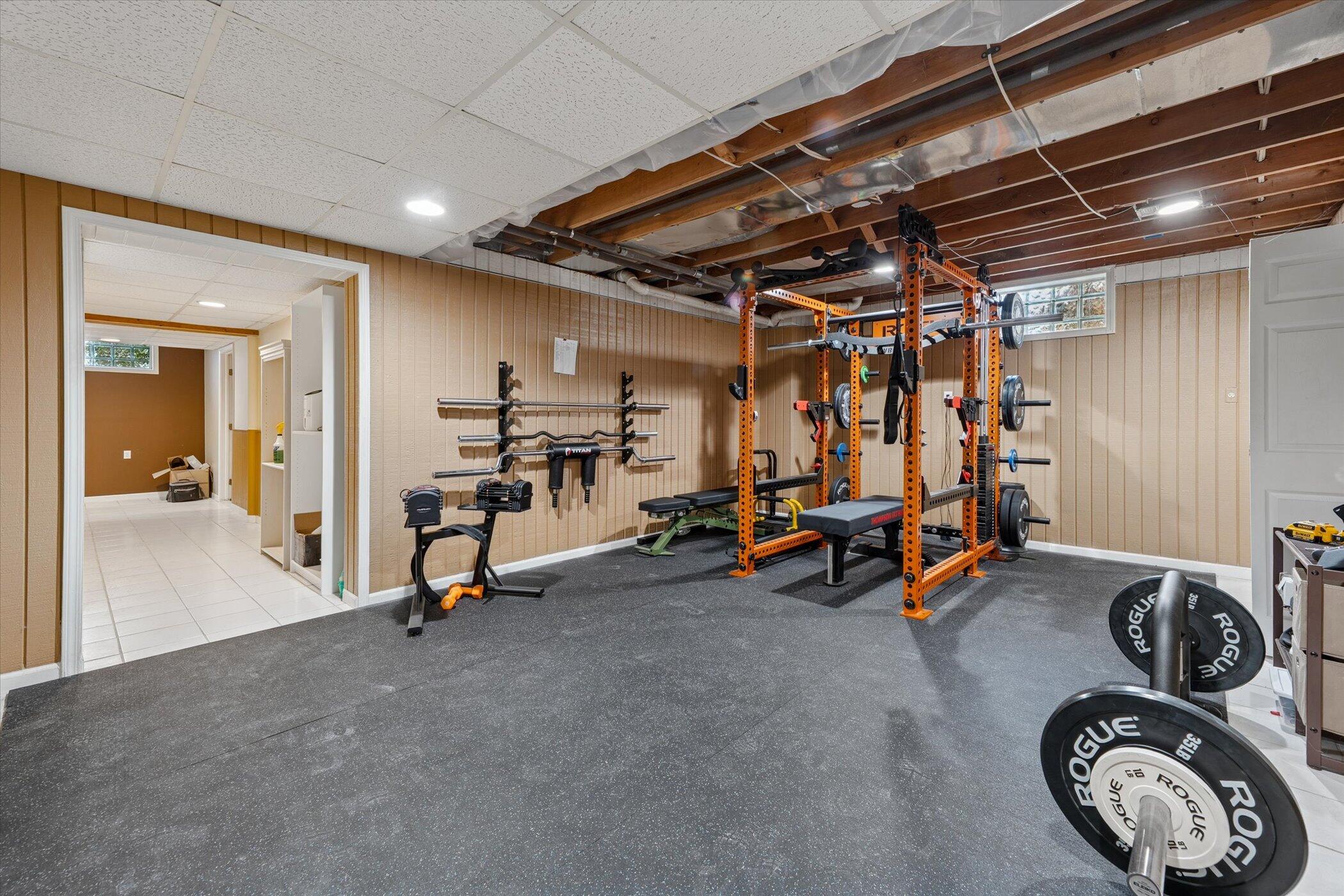 Brighton, Michigan 48114, United States, 4 Bedrooms Bedrooms, ,5 BathroomsBathrooms,Residential,Active,243677