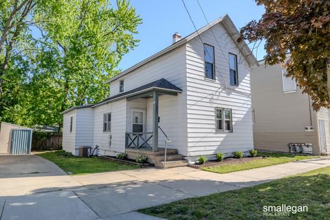 MLS: 25021622