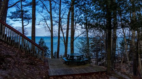 Photo of 2225 S Apache Drive, Shelby, MI 49455 (MLS # 26004695)