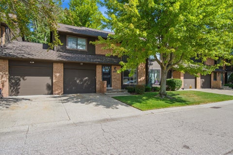Photo for 37244 Clubhouse Drive