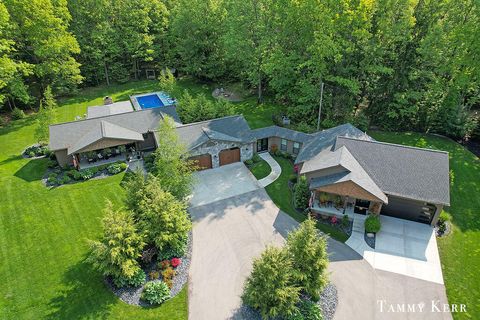 6535 Clearbrook Drive Saugatuck MI 49453