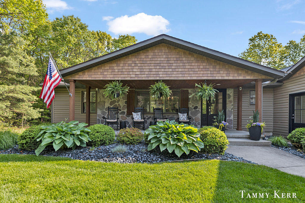 6535 Clearbrook Drive