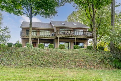 5632 N Watervliet Road Watervliet MI 49098
